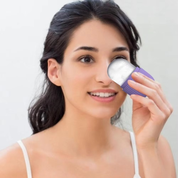 Ice Roller Facial Massage | Silicone Cleansing Ice Lattice | Ice Cube Roller With Scrub – Random Colors